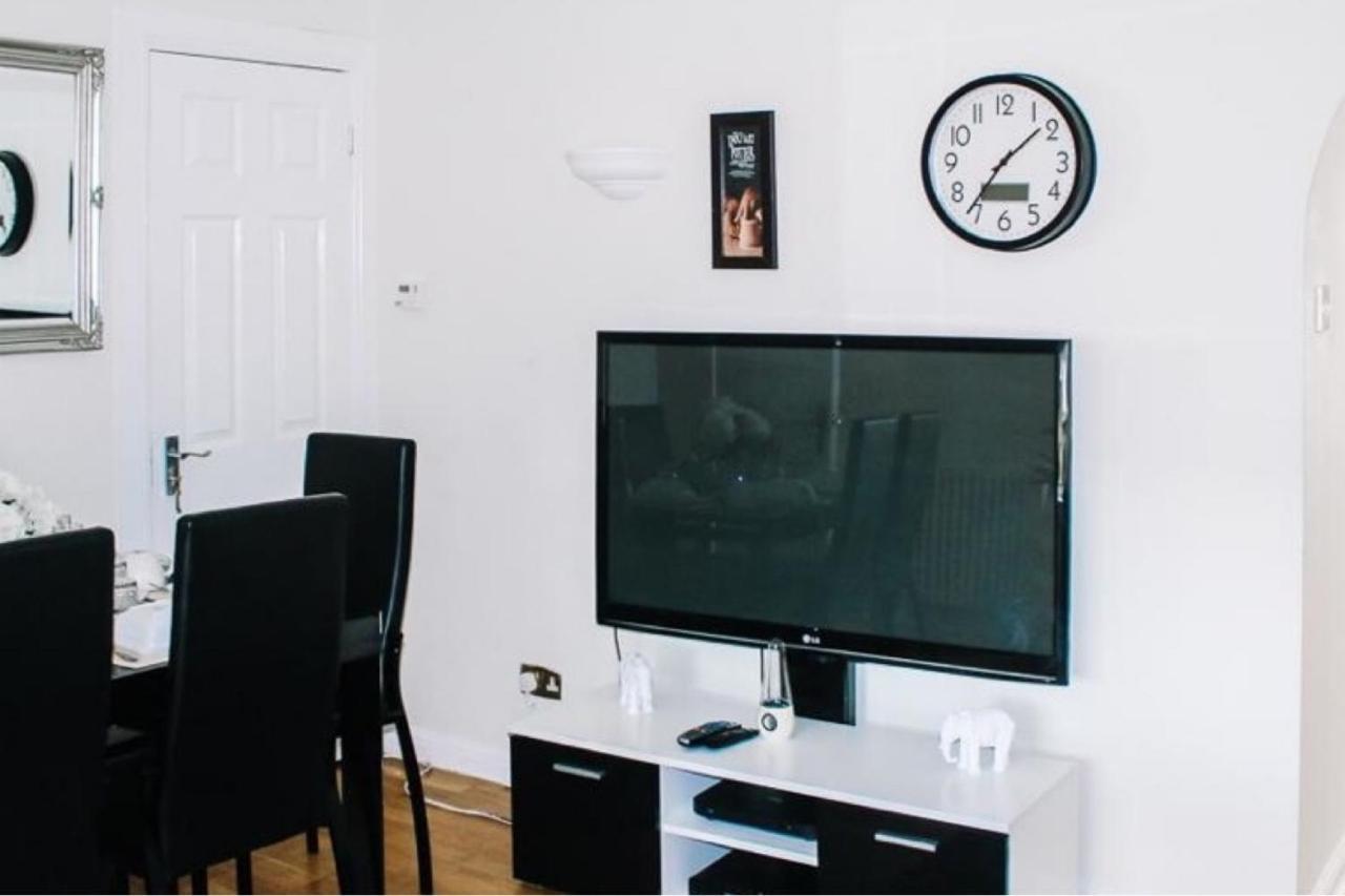 Home To Home Stay Apartment Γλασκώβη Εξωτερικό φωτογραφία